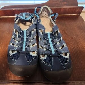 Alpine Design Blue and Black Women's Sandals